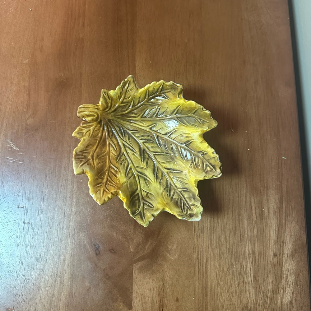 Yellow Leaf-Shaped Decorative Dish